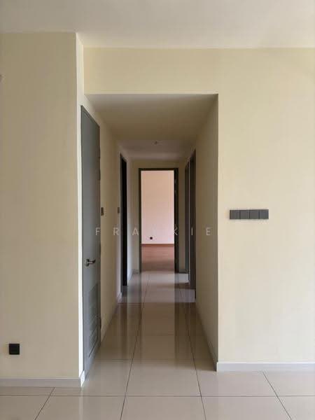 Service Residence for Sale at The Era @ Duta North - Frankie Ong - Corridor - PropertyGuru.com.my