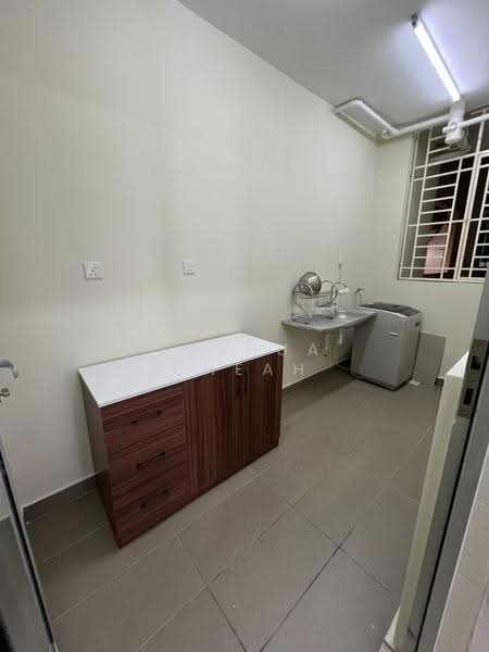 Service Residence for Rent at Platinum Lake PV 21 - Joshua Cheah - Kitchen - PropertyGuru.com.my
