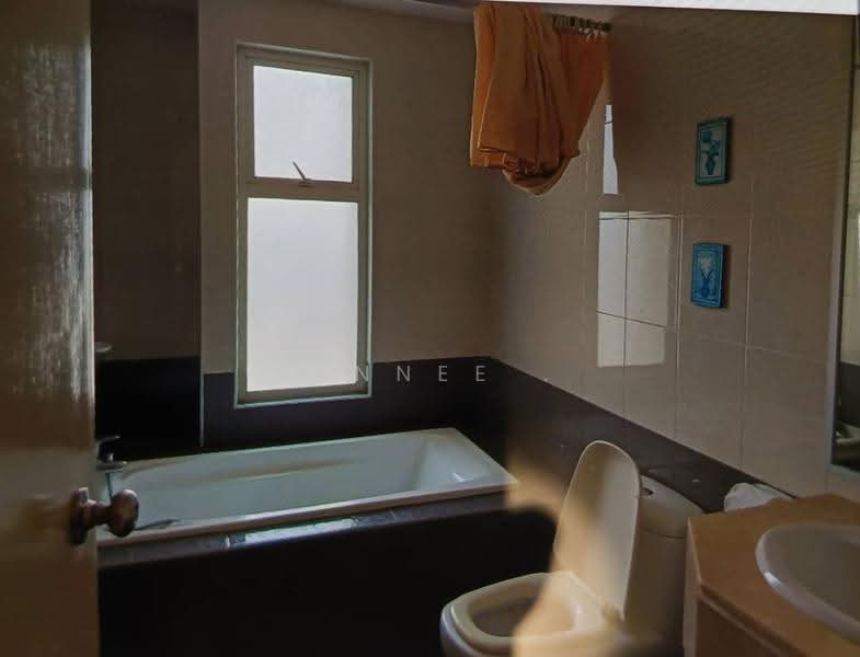 Kediaman Servis untuk Disewa di Birch Regency @ Penang Times Square - Xinnee . - Bathroom - PropertyGuru.com.my