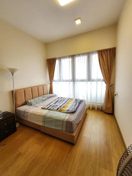 Condominium for Sale at Amberside @ Country Garden Danga Bay - Calvin Lee - Bedroom - PropertyGuru.com.my