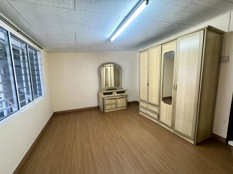 2-storey Terraced House for Rent in Taman Pandamaran Jaya (Pelabuhan Klang) - Adaw Zain - Bedroom - PropertyGuru.com.my