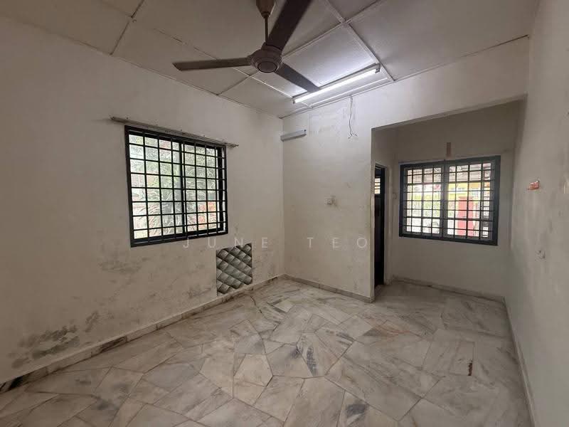 Rumah Teres 1-Tingkat untuk Disewa di Taman Skudai Baru (Skudai) - June Teo - Interior - PropertyGuru.com.my