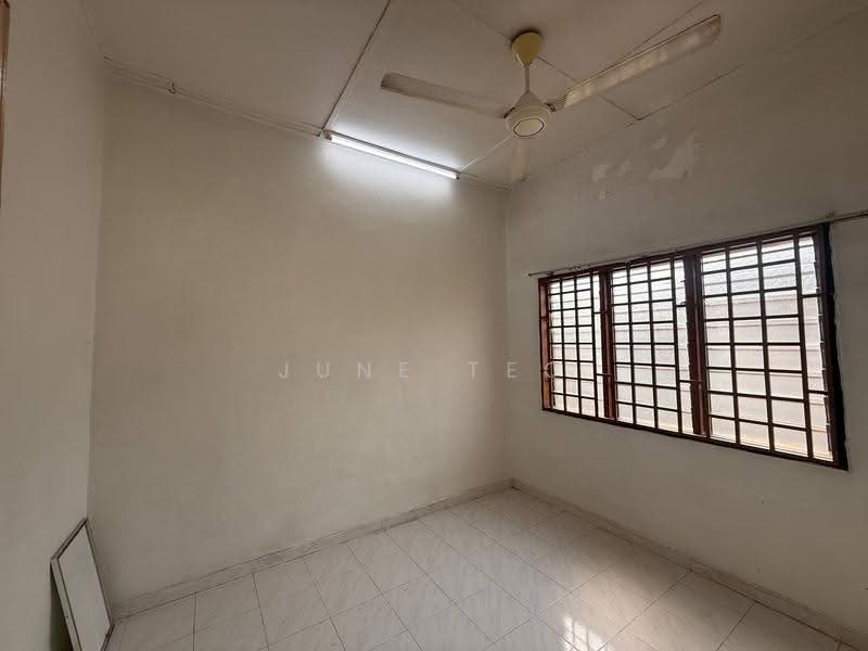Rumah Teres 1-Tingkat untuk Disewa di Taman Skudai Baru (Skudai) - June Teo - Interior - PropertyGuru.com.my
