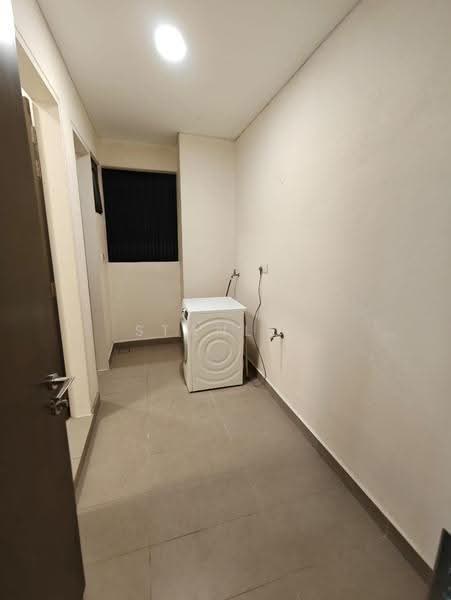 Condominium for Rent at Setia Sky Seputeh - Stanley Ho - Corridor - PropertyGuru.com.my