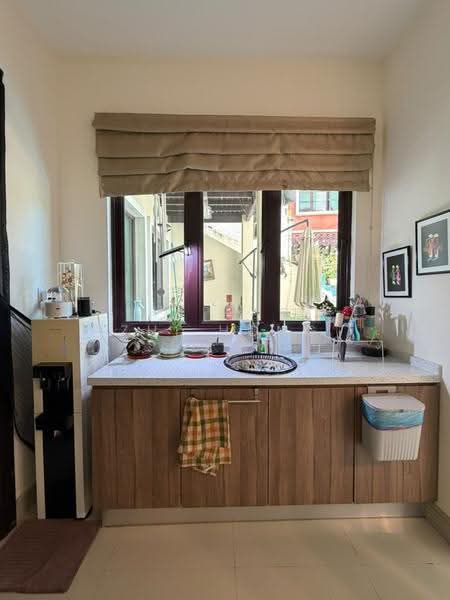 Rumah Berkembar untuk Dijual di Riverview Kemensah (Melawati) - Zhi Hong Loh - Kitchen - PropertyGuru.com.my