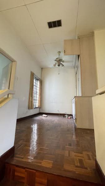 2-storey Terraced House for Sale in Usj 6 (Subang Jaya) - Penny Ng - Interior - PropertyGuru.com.my