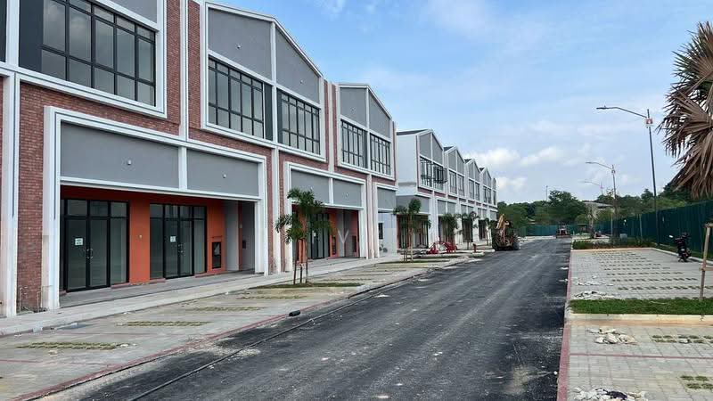 Shop / Office untuk Disewa di Setia Eco Glades (Cyberjaya) - Ivy Wong - Exterior - PropertyGuru.com.my