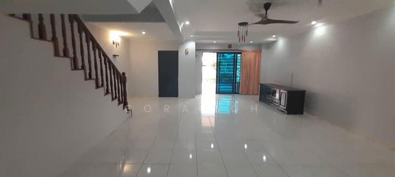 2-storey Terraced House for Rent in Permas Jaya (Johor Bahru) - Cora Loh - Living Room - PropertyGuru.com.my