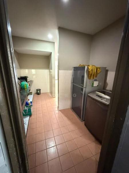 Rumah Teres 2-Tingkat untuk Disewa di Taman Setia Indah (Tebrau) - Heng . - Kitchen - PropertyGuru.com.my
