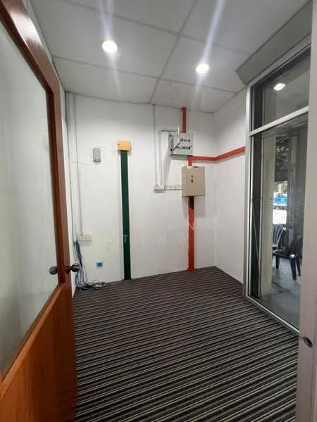 Shop for Rent in Taman Equine (Seri Kembangan) - Wai Ann Teng - Interior - PropertyGuru.com.my
