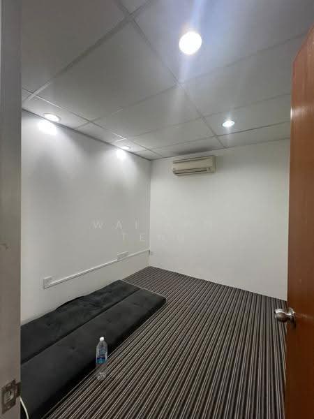 Shop for Rent in Taman Equine (Seri Kembangan) - Wai Ann Teng - Interior - PropertyGuru.com.my