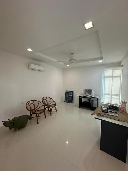 Bungalow House for Rent in Batu Ferringhi (Penang) - Joyce Chin - Study - PropertyGuru.com.my