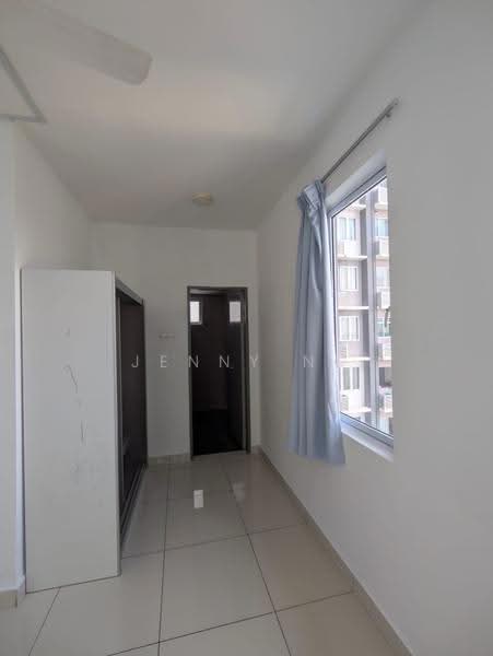 Condominium for Sale at Aurora Residence @ Lake Side City - Jenny Ng - Corridor - PropertyGuru.com.my