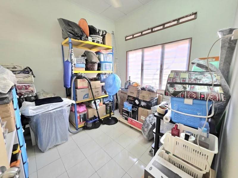 Rumah Teres 1-Tingkat untuk Dijual di Kampung Batu 9 Kebun Baru (Telok Panglima Garang) - Wan Azlan Ahmad - Interior - PropertyGuru.com.my
