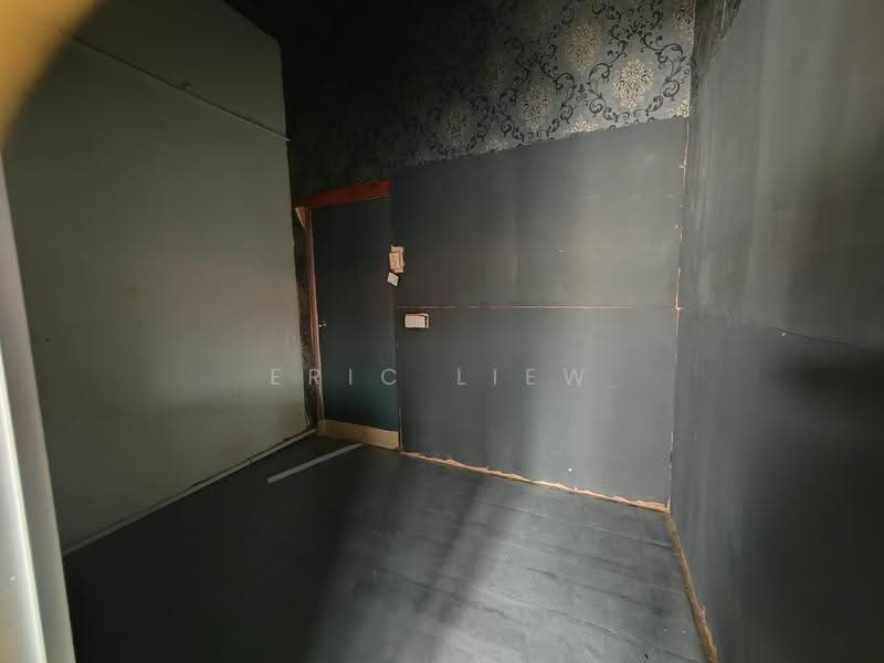 Kedai untuk Disewa di Seksyen 1 Wangsa Maju (Wangsa Maju) - Eric Liew - Interior - PropertyGuru.com.my