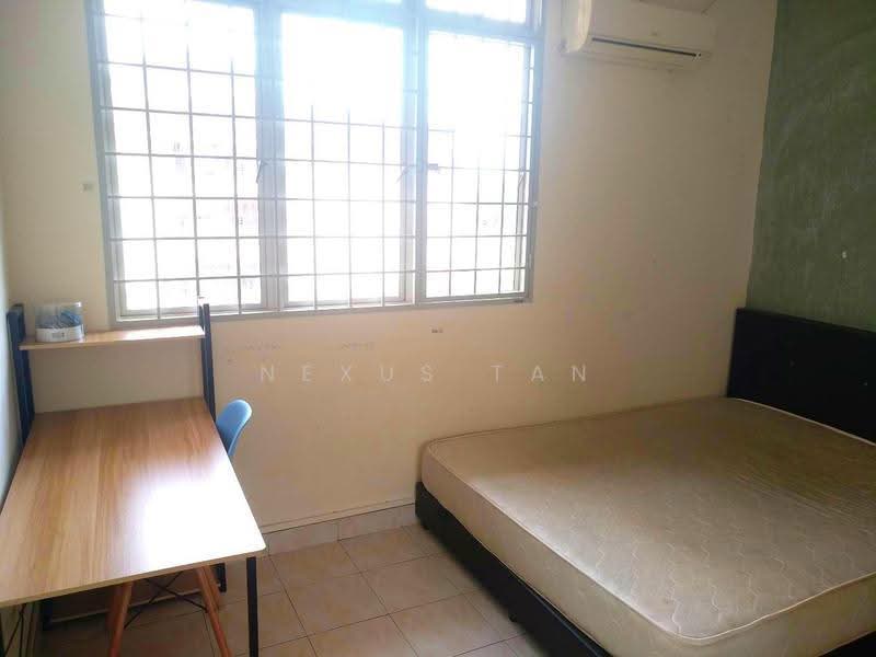 Apartment for Sale at Mutiara Perdana (Mutiara Court) - Nexus Tan - Bedroom - PropertyGuru.com.my