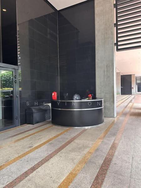 Kediaman Servis untuk Dijual di Arcoris Residences - SHI YIN ONG - Entrance - PropertyGuru.com.my