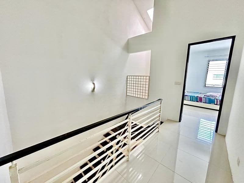 Terraced House for Sale in Shah Alam (Selangor) - NORFADILAH ZAINUDDIN - Corridor - PropertyGuru.com.my