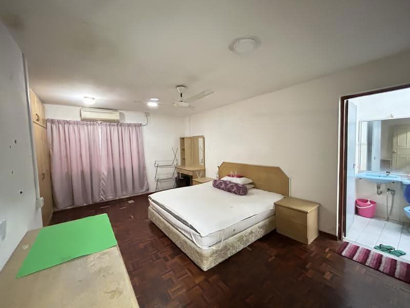 Condominium for Sale at Hillcity - Alvin Soon - Bedroom - PropertyGuru.com.my
