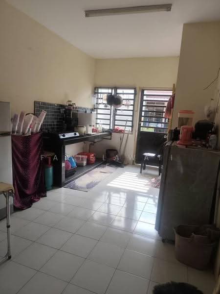 1-storey Terraced House for Sale in Kuantan (Pahang) - Fazielawatie Ishak - Kitchen - PropertyGuru.com.my