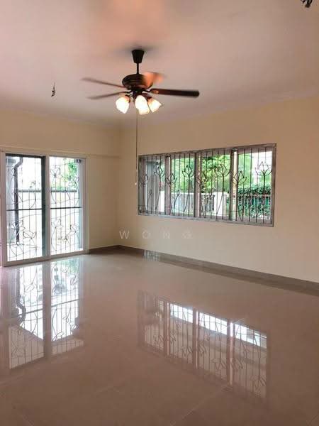 Rumah Berkembar untuk Dijual di Bandar Puteri Puchong (Puchong) - Wong Chee Keong - Living Room - PropertyGuru.com.my