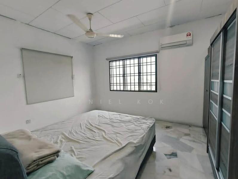 Bungalow House for Sale in Taman Eng Ann (Klang) - Daniel Kok - Bedroom - PropertyGuru.com.my