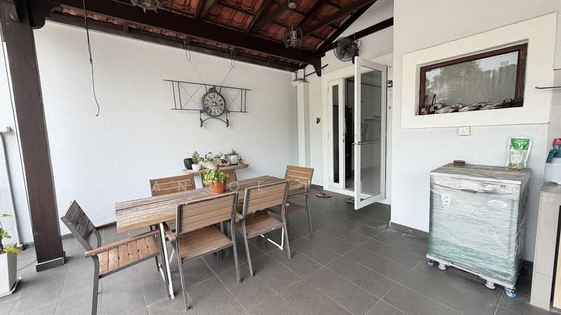 Semi-Detached House for Sale in Kota Kemuning (Shah Alam) - Anjoe Tang - Balcony - PropertyGuru.com.my