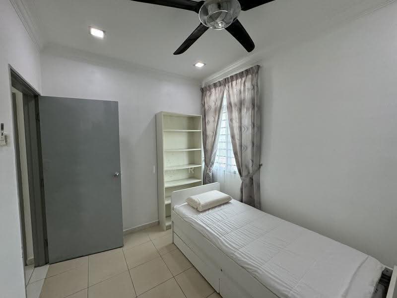 Pangsapuri untuk Dijual di Pangsapuri Anggun - Imran Ismadi - Bedroom - PropertyGuru.com.my