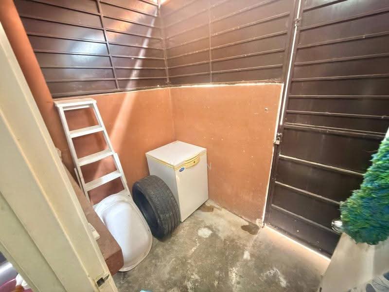 2-storey Terraced House for Sale in Alam Budiman (Shah Alam) - Wan Azlan Ahmad - Interior - PropertyGuru.com.my