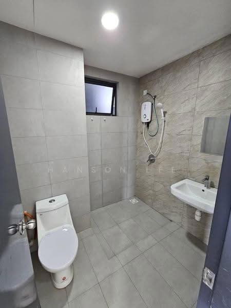 Condominium for Rent at The Holmes 2 - Hanson Lee - Bathroom - PropertyGuru.com.my