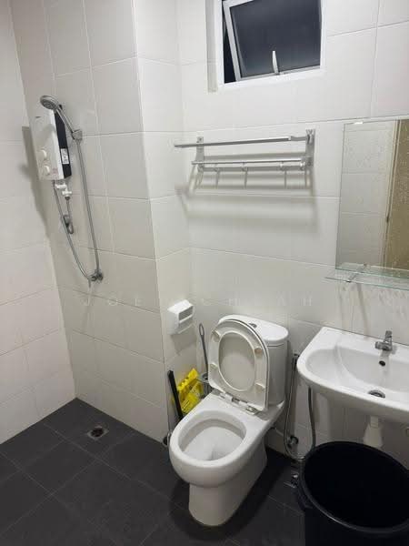 Condominium for Rent at SummerSkye Residences - Joey Cheah - Bathroom - PropertyGuru.com.my