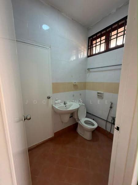 Rumah Teres 2-Tingkat untuk Dijual di Taman Damansara Aliff (Tampoi) - Jocelyn Lee - PropertyGuru.com.my