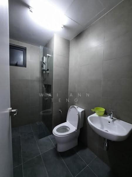 Kediaman Servis untuk Disewa di Akasa - Wai Ann Teng - Bathroom - PropertyGuru.com.my
