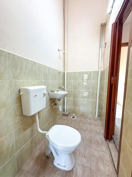 2-storey Terraced House for Sale in Taman Jasmin (Senawang) - Azlan Salim - PropertyGuru.com.my