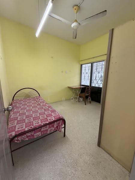 Rumah Teres 2-Tingkat untuk Dijual di Bukit Beruang (Bukit Baru) - BL Bong - Bedroom - PropertyGuru.com.my