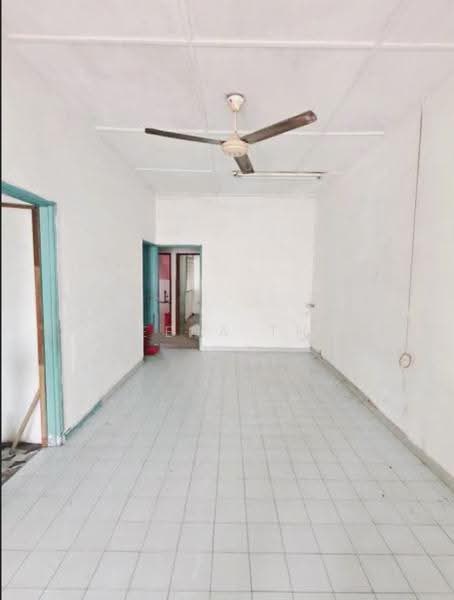 1-storey Terraced House for Sale in Taman Daya (Johor Bahru) - Queena Thye - Interior - PropertyGuru.com.my