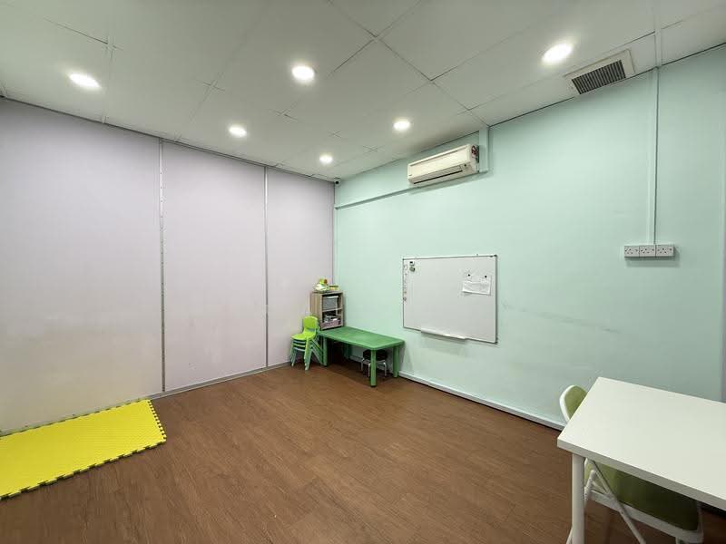 Shop / Office for Rent in Seksyen U13 (Setia Alam) - Calvin Lim - Interior - PropertyGuru.com.my