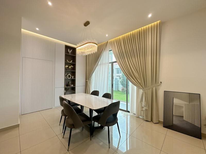 2-storey Terraced House for Sale in Bukit Katil (Melaka) - Mii Ong - Dining Room - PropertyGuru.com.my