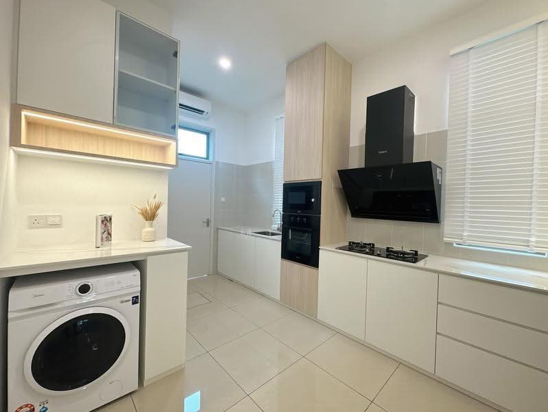 2-storey Terraced House for Sale in Bukit Katil (Melaka) - Mii Ong - Kitchen - PropertyGuru.com.my