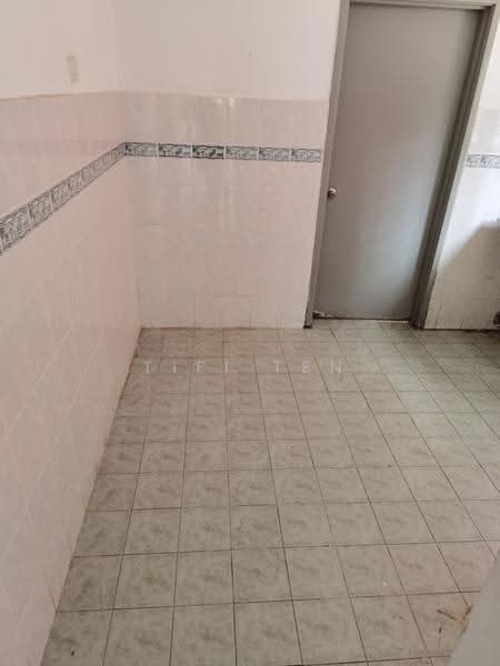 Pangsapuri untuk Disewa di Mantin - Tifi Ten - Interior - PropertyGuru.com.my