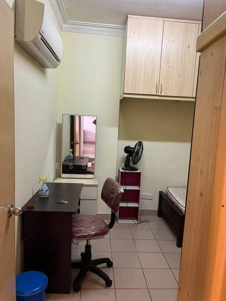 Condominium for Sale at Vista Komanwel A - Jessica Lim - Bedroom - PropertyGuru.com.my