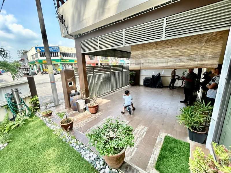 Rumah Teres untuk Dijual di Taman Sri Andalas (Klang) - Wan Azlan Ahmad - PropertyGuru.com.my