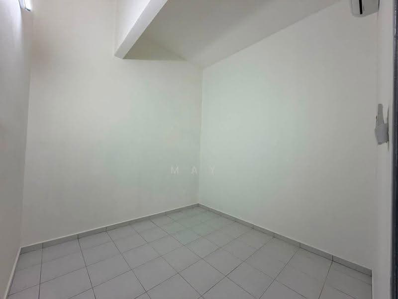 Terraced House for Sale in Taman Pulai Jaya (Kulai) - May Lee - Interior - PropertyGuru.com.my