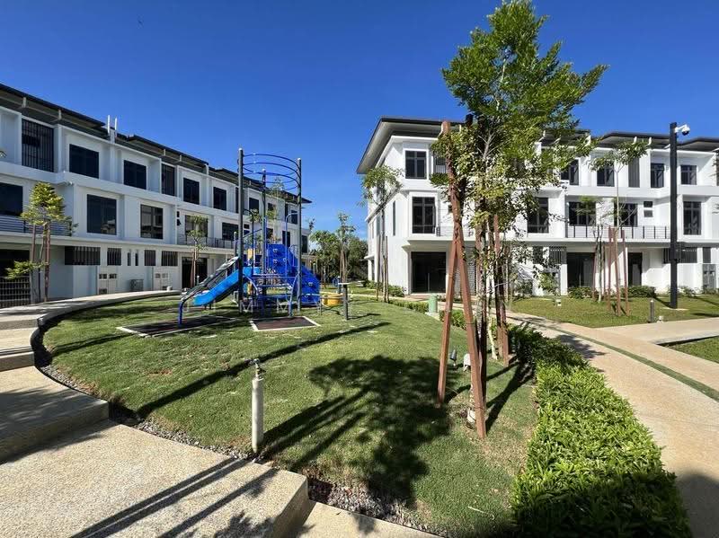 Rumah Bandar untuk Dijual di Kuching (Sarawak) - Jimmyy Chin - Exterior - PropertyGuru.com.my