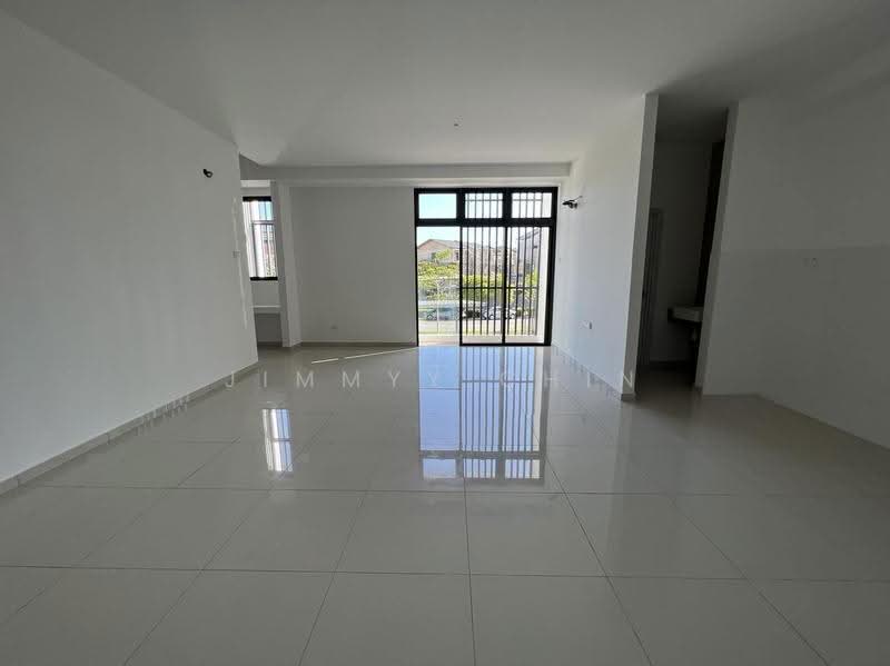 Rumah Bandar untuk Dijual di Kuching (Sarawak) - Jimmyy Chin - Living Room - PropertyGuru.com.my