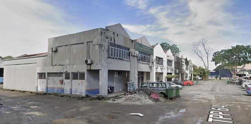 Kilang untuk Disewa di Taman Perindustrian Puchong (Puchong) - Eric Tham - Exterior - PropertyGuru.com.my