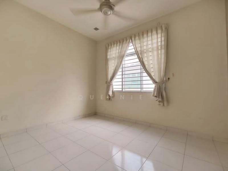 Rumah Teres 2-Tingkat untuk Dijual di Setia Tropika (Johor Bahru) - Queenie Ng - Interior - PropertyGuru.com.my