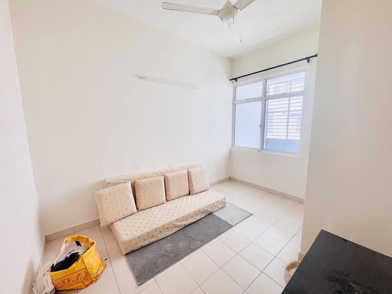 Rumah Teres 3-Tingkat untuk Dijual di Tanjung Tokong (Penang) - Elwin Leong - Living Room - PropertyGuru.com.my