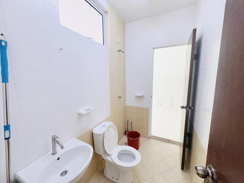 Rumah Teres 3-Tingkat untuk Dijual di Tanjung Tokong (Penang) - Elwin Leong - Bathroom - PropertyGuru.com.my