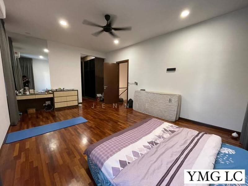 Semi-Detached House for Sale in Setia Eco Park (Setia Alam) - Jennie Chew - Bedroom - PropertyGuru.com.my